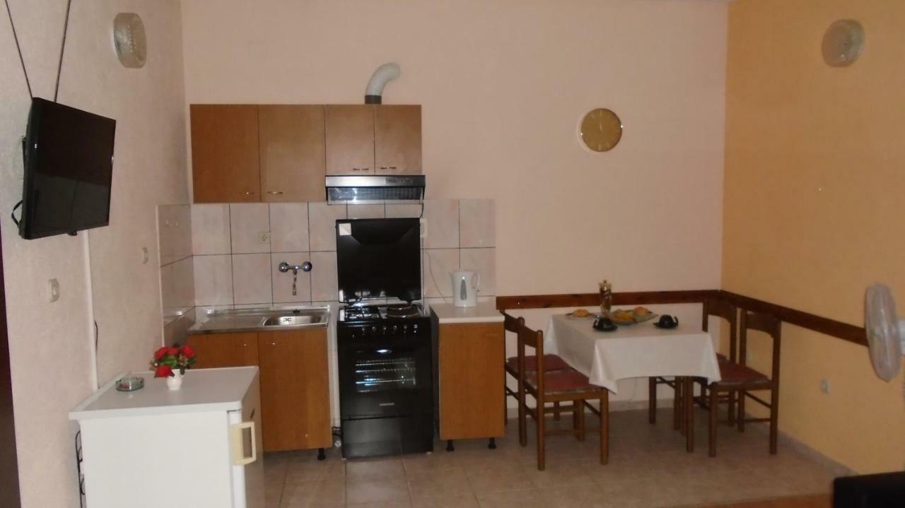 Apartmani A.Teskera Trogir Kültér fotó